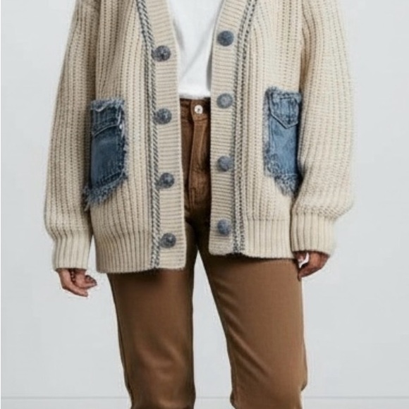 Women's Like Love Beige Cardigan with Denim Pockets S - Picture 15 of 15